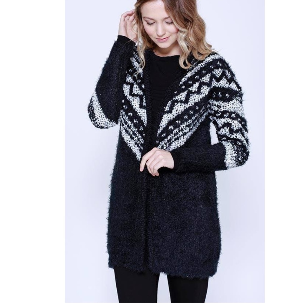 MAK Black Oversized Cozy Chevron Open Cardigan Sz S NEW